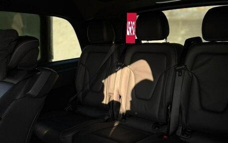 Mercedes-Benz V-Класс, 2025 год, 15 750 000 рублей, 5 фотография