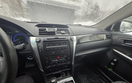 Toyota Camry, 2015 год, 1 350 000 рублей, 9 фотография