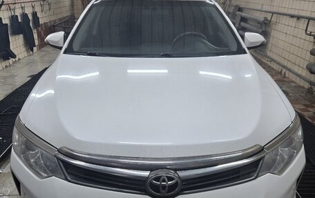 Toyota Camry, 2015 год, 1 350 000 рублей, 12 фотография