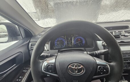 Toyota Camry, 2015 год, 1 350 000 рублей, 13 фотография