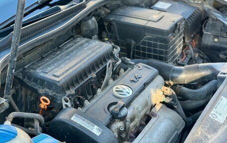 Volkswagen Golf VI, 2011 год, 590 000 рублей, 23 фотография