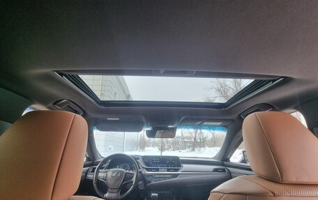 Lexus ES VII, 2020 год, 3 500 000 рублей, 22 фотография