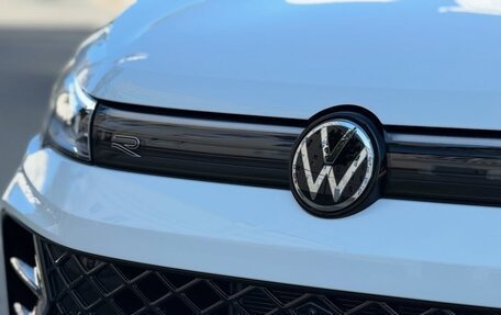 Volkswagen Tiguan, 2025 год, 4 725 000 рублей, 4 фотография