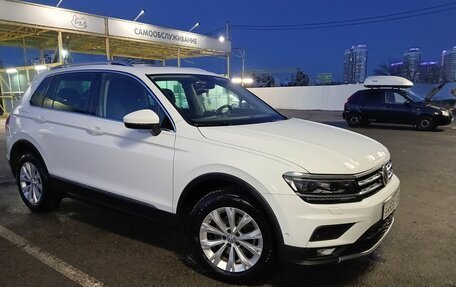 Volkswagen Tiguan II, 2017 год, 2 850 000 рублей, 3 фотография