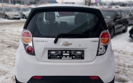 Chevrolet Spark III, 2011 год, 470 000 рублей, 5 фотография