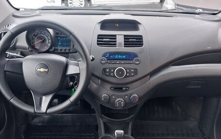 Chevrolet Spark III, 2011 год, 470 000 рублей, 10 фотография