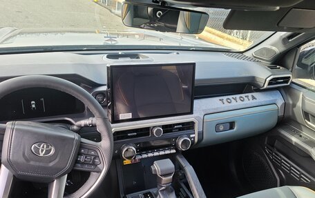 Toyota Tacoma, 2025 год, 10 300 000 рублей, 32 фотография