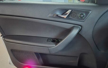 Skoda Yeti I рестайлинг, 2017 год, 1 400 000 рублей, 6 фотография