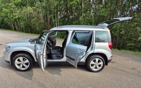 Skoda Yeti I рестайлинг, 2017 год, 1 400 000 рублей, 22 фотография