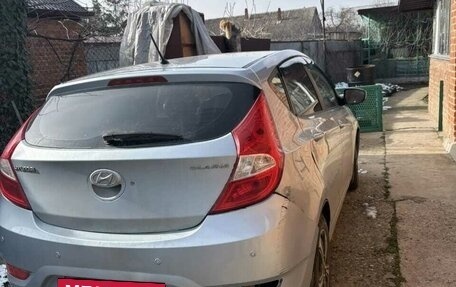 Hyundai Solaris II рестайлинг, 2012 год, 500 000 рублей, 2 фотография