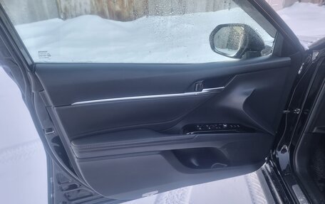 Toyota Camry, 2019 год, 2 700 000 рублей, 20 фотография