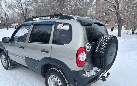 Chevrolet Niva I рестайлинг, 2011 год, 425 000 рублей, 6 фотография