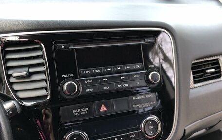 Mitsubishi Outlander III рестайлинг 3, 2012 год, 1 295 000 рублей, 5 фотография