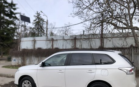 Mitsubishi Outlander III рестайлинг 3, 2012 год, 1 295 000 рублей, 11 фотография