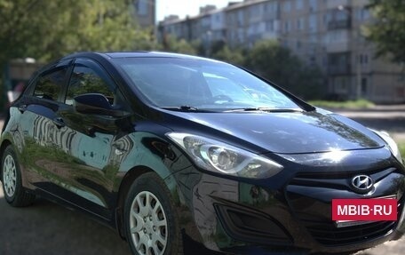 Hyundai i30 II рестайлинг, 2012 год, 815 000 рублей, 5 фотография