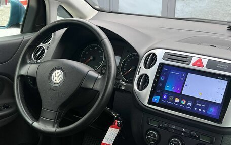 Volkswagen Golf Plus I, 2006 год, 500 000 рублей, 24 фотография