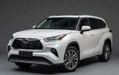 Toyota Highlander, 2025 год, 5 700 000 рублей, 1 фотография