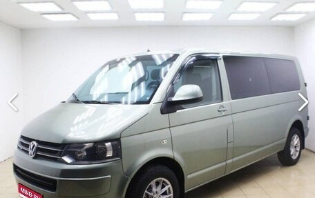 Volkswagen Caravelle T5, 2013 год, 2 950 000 рублей, 1 фотография