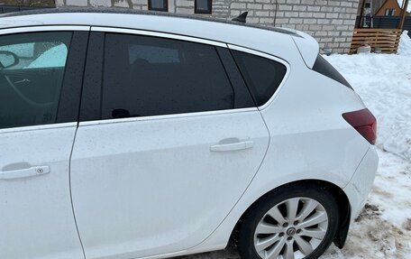 Opel Astra J, 2011 год, 849 000 рублей, 10 фотография