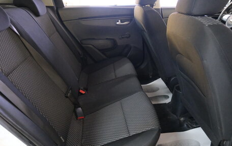 KIA Rio IV, 2018 год, 1 079 000 рублей, 23 фотография