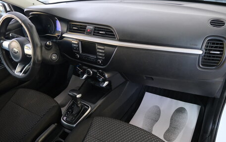 KIA Rio IV, 2018 год, 1 079 000 рублей, 20 фотография