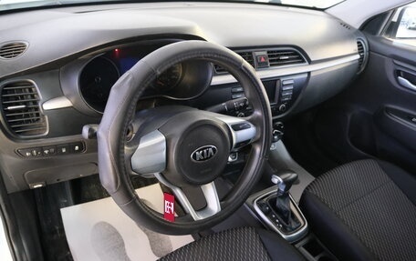 KIA Rio IV, 2018 год, 1 079 000 рублей, 10 фотография