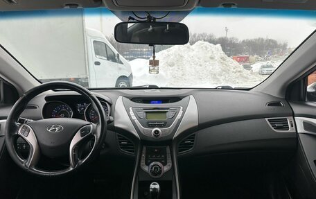 Hyundai Elantra V, 2013 год, 850 000 рублей, 9 фотография