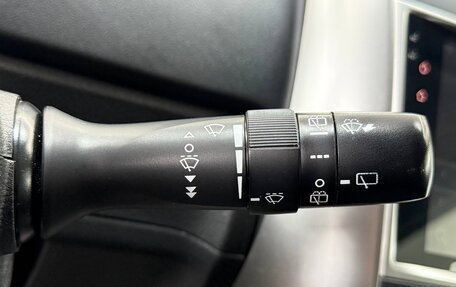 Toyota Verso I, 2013 год, 1 450 000 рублей, 14 фотография