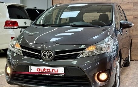 Toyota Verso I, 2013 год, 1 450 000 рублей, 4 фотография