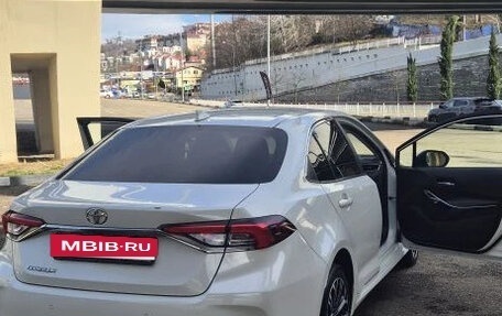 Toyota Corolla, 2019 год, 1 900 000 рублей, 4 фотография