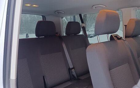 Volkswagen Caravelle T5, 2014 год, 2 050 000 рублей, 11 фотография