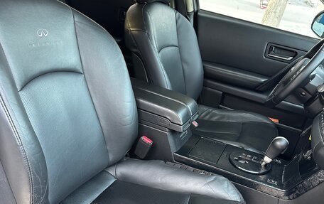 Infiniti FX I, 2005 год, 1 075 000 рублей, 14 фотография