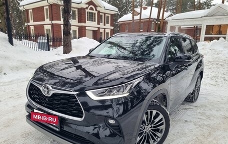 Toyota Highlander, 2025 год, 5 290 000 рублей, 4 фотография