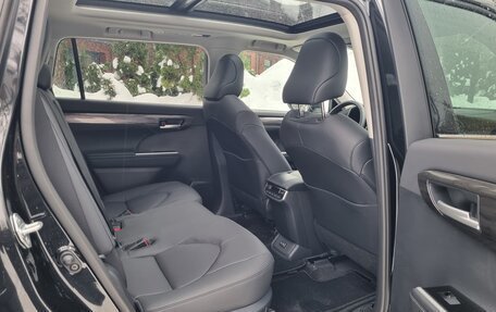 Toyota Highlander, 2025 год, 5 290 000 рублей, 25 фотография