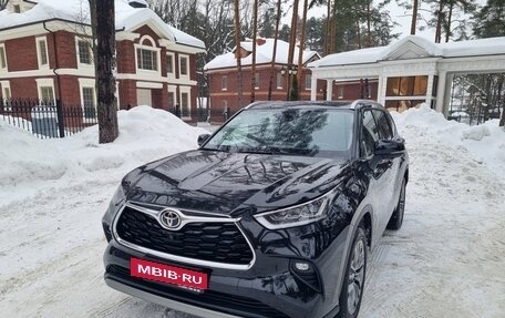 Toyota Highlander, 2025 год, 5 290 000 рублей, 39 фотография