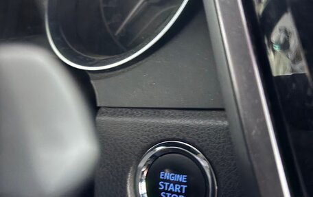 Toyota Camry, 2021 год, 2 950 000 рублей, 6 фотография