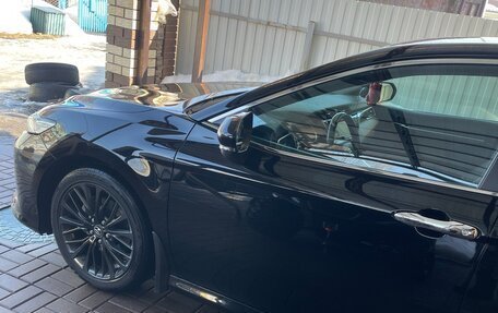 Toyota Camry, 2021 год, 2 950 000 рублей, 18 фотография
