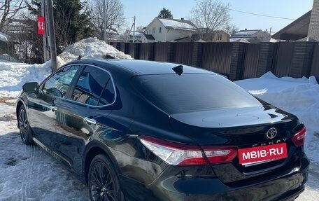 Toyota Camry, 2021 год, 2 950 000 рублей, 13 фотография