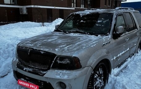 Lincoln Navigator, 2003 год, 380 000 рублей, 2 фотография