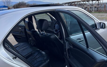 Mercedes-Benz E-Класс, 1996 год, 1 750 000 рублей, 13 фотография