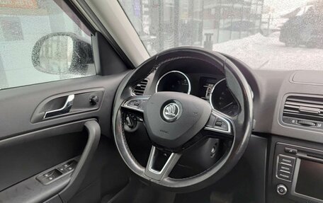 Skoda Yeti I рестайлинг, 2014 год, 1 205 000 рублей, 23 фотография