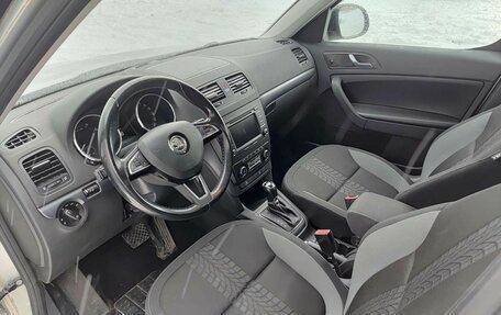 Skoda Yeti I рестайлинг, 2014 год, 1 205 000 рублей, 20 фотография
