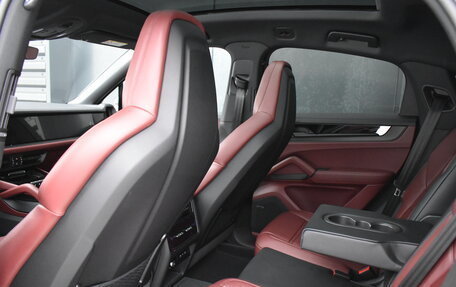 Porsche Cayenne III, 2025 год, 18 990 000 рублей, 14 фотография