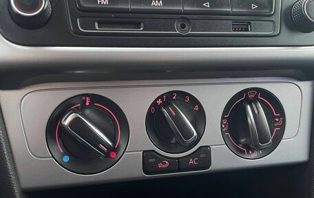 Volkswagen Polo VI (EU Market), 2013 год, 799 000 рублей, 21 фотография