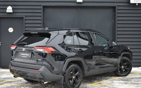 Toyota RAV4, 2021 год, 3 850 000 рублей, 6 фотография