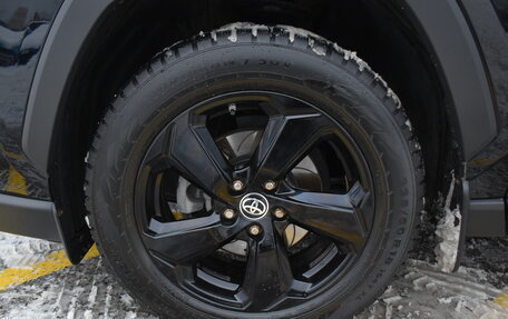Toyota RAV4, 2021 год, 3 850 000 рублей, 9 фотография