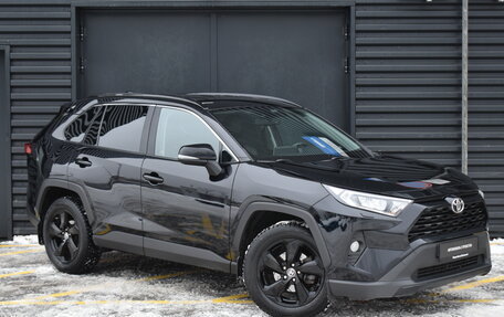 Toyota RAV4, 2021 год, 3 850 000 рублей, 5 фотография