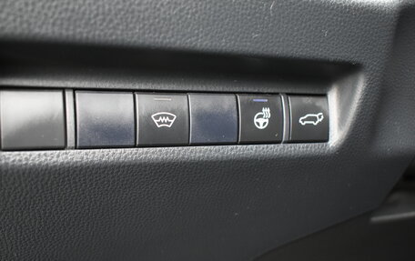 Toyota RAV4, 2021 год, 3 850 000 рублей, 21 фотография