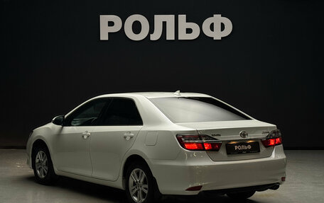 Toyota Camry, 2017 год, 2 800 000 рублей, 3 фотография