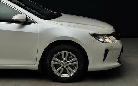 Toyota Camry, 2017 год, 2 800 000 рублей, 7 фотография